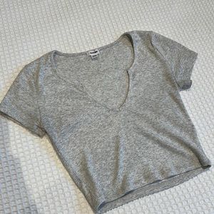 XS GRG GREY CROPPED TSHIRT